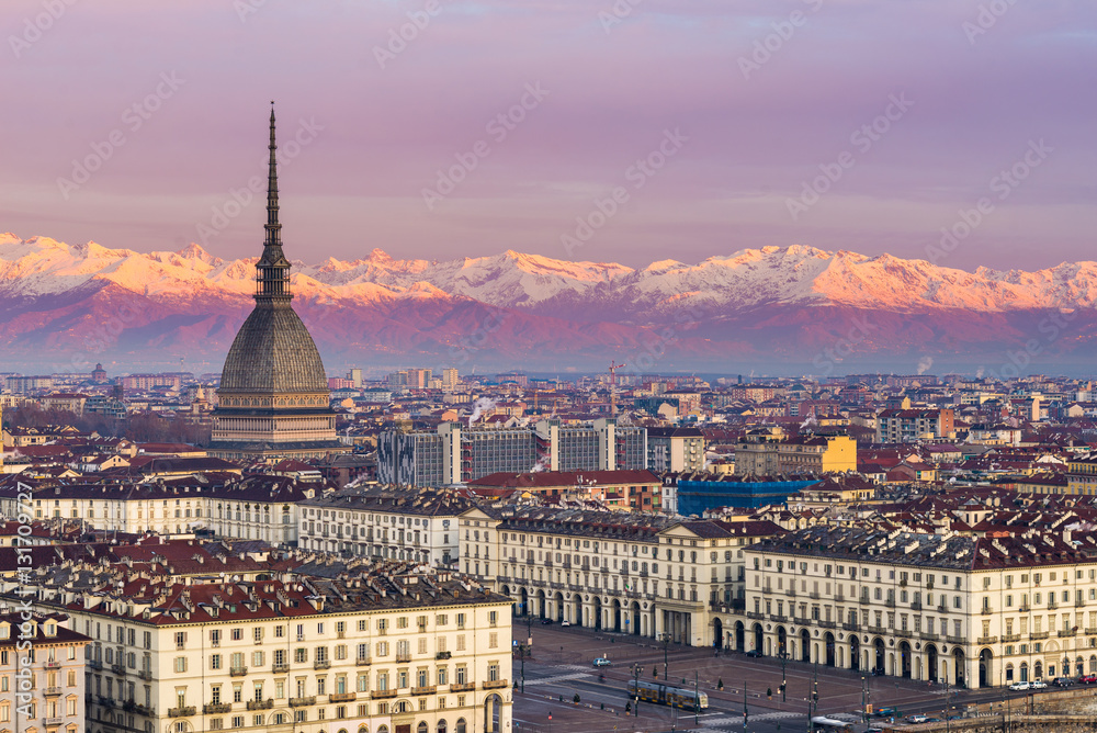 Scappatella a Torino dal 17 al 20 maggio 2024